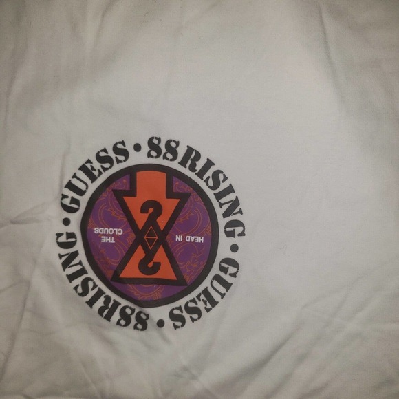 NEW GUESS x 88rising T-shirt Men Size Medium head in the clouds Graphic - Picture 5 of 9